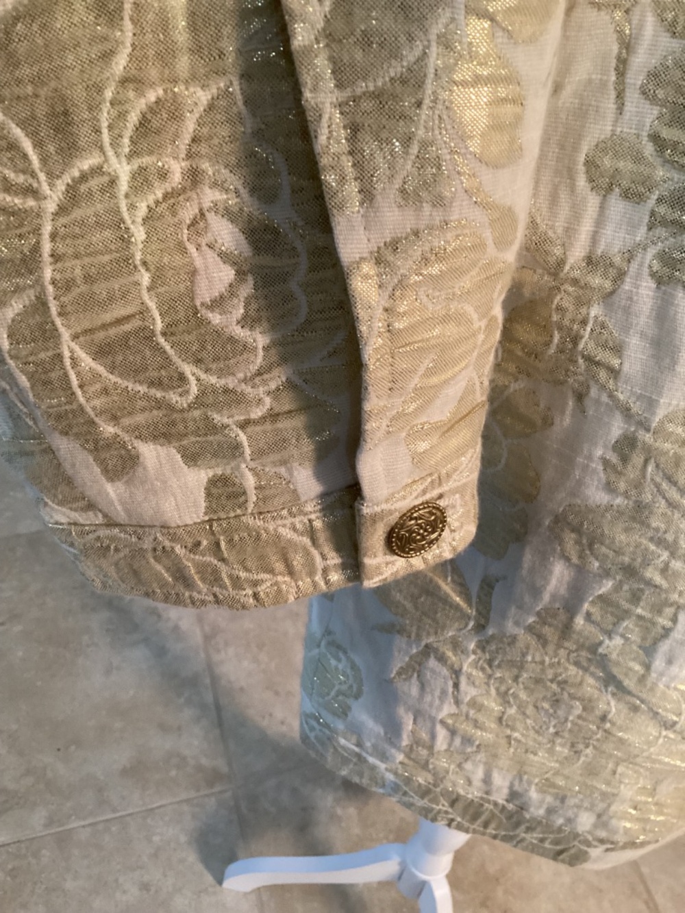 Laura Ashley gold metallic floral jacket - Picture 7 of 9